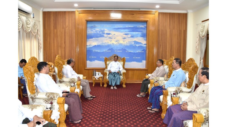 အဂတိလိုက်စားမှုတိုက်ဖျက်ရေးကော်မရှင် ဥက္ကဋ္ဌ ဦးစစ်အေး သတင်းမီဒီယာကောင်စီဥက္ကဋ္ဌနှင့်အဖွဲ့အား တွေ့ဆုံ